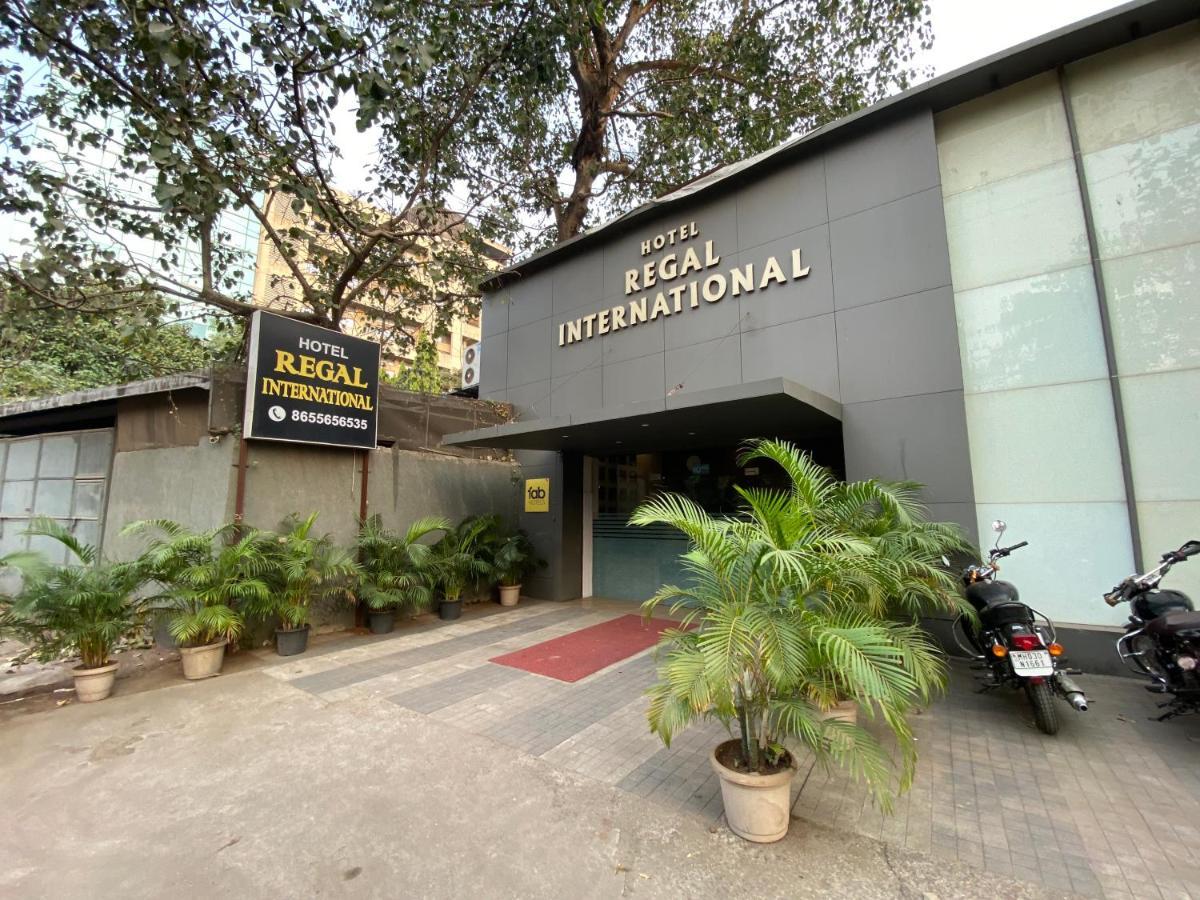Hotel Regal International - Near Mumbai International Airport Andheri East Dış mekan fotoğraf